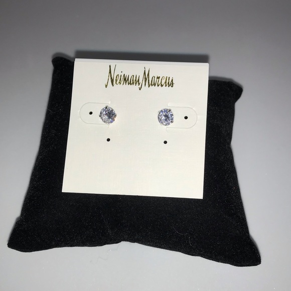 0.75ct CZ Studs - Picture 5 of 8
